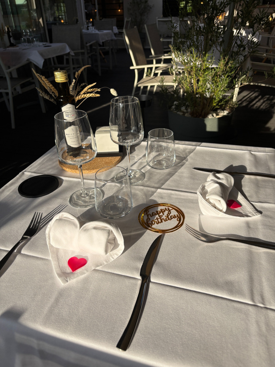 Romantic table
